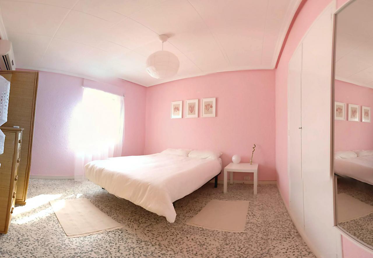 08-06-2020_bedroom3.jpg
